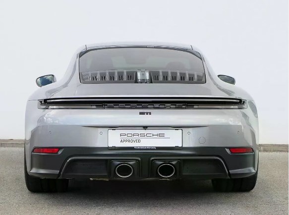 Porsche 911 Carrera 4 GTS